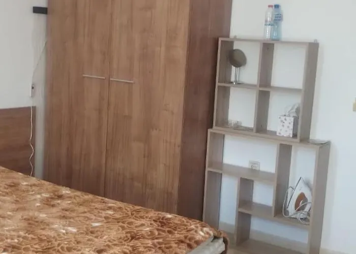 етъра - 2 Rey&mar влас 公寓